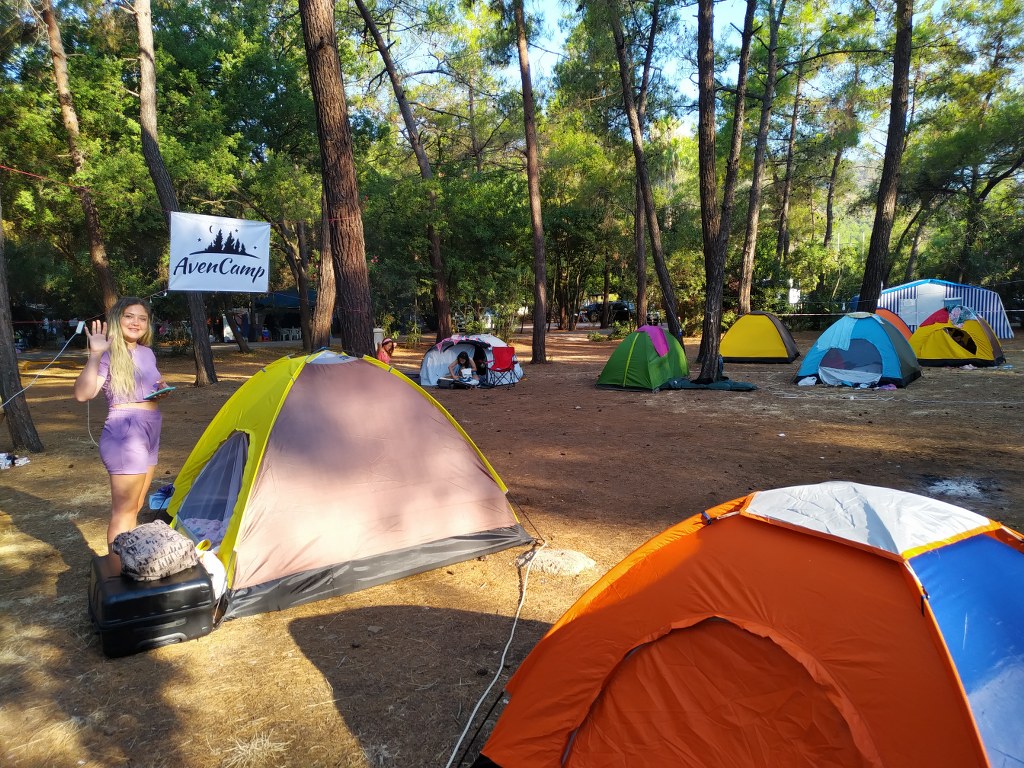 Aven Camp Kamp alanı
